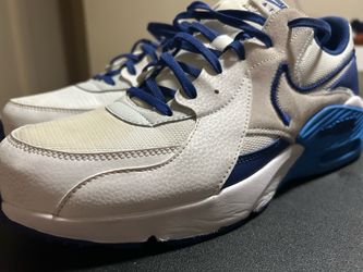 Nike men’s shoes size 13
