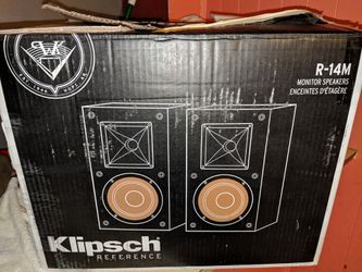 Klipsch bookshelf monitor speakers