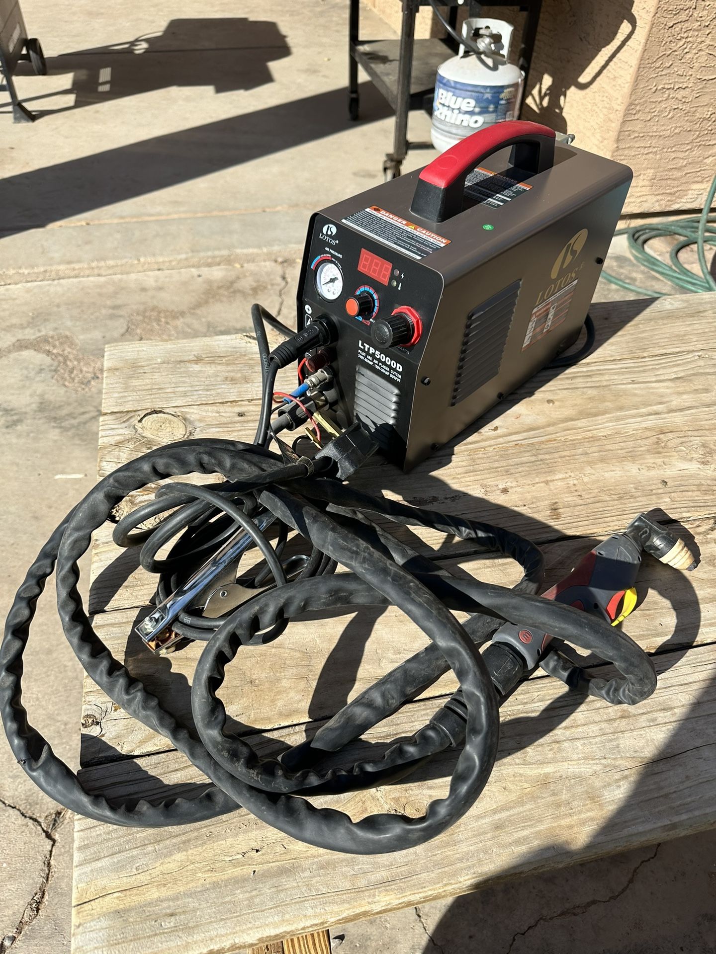 Lotos LTP5000D Plasma Cutter
