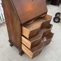 Dresser/desk $35