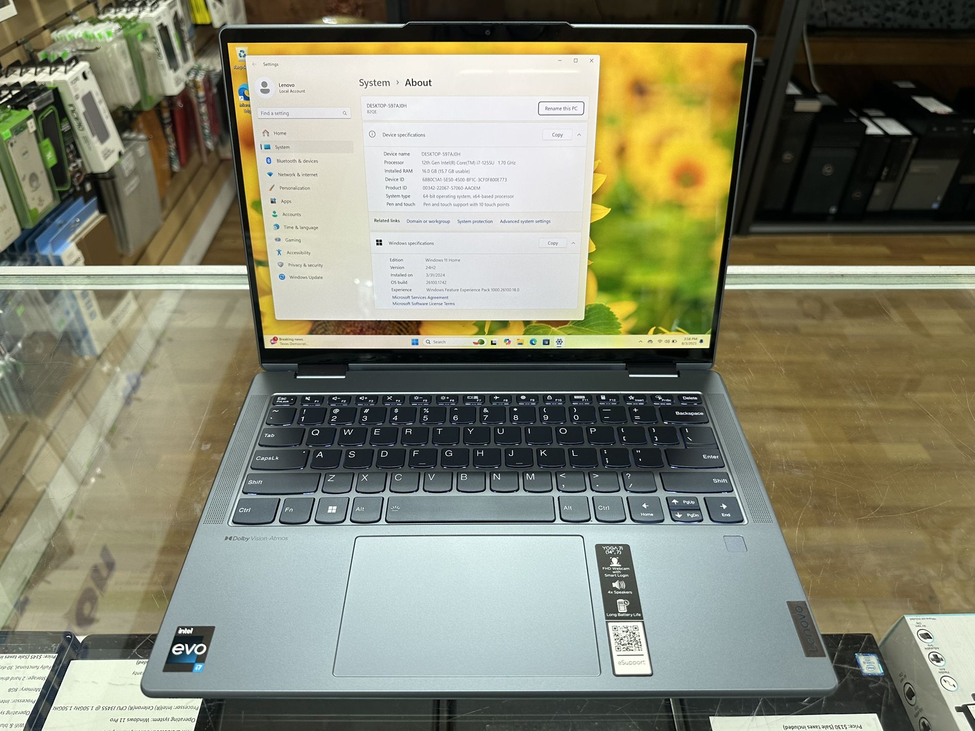 Lenovo Yoga 14IAL7 14 inch touchscreen core i7 12th gen 16GB RAM