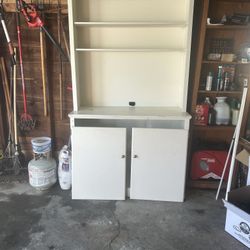 Hutch Cabinet 