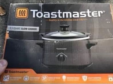 Toastmaster 1.5 quart Slow-cooker. Open box, NEW
