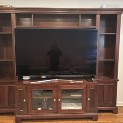 Wood Raymour & Flanigan.   Wallunit