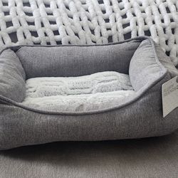 New Gray Bed For A Small Dog Or Cat