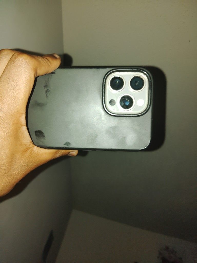 iPhone 16 Pro Max 256 Gb Unlocked For All Carriers 