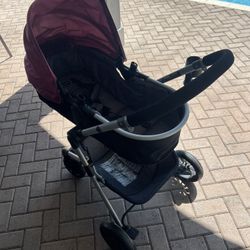 Even Flow Pivot Stroller With Bassinet