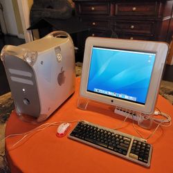 Apple PowerMac G4 Desktop Computer Monitor With Display Keyboard & Mouse 