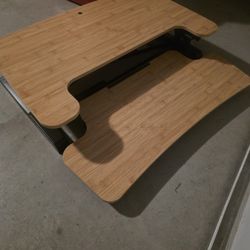 Standing Desktop