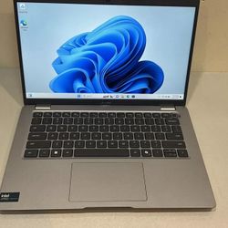 Dell Latitude 5450 14" Laptop 2.10GHz Core Ultra 7 155U / 16GB RAM / 1TB SSD  - 2.10GHz Intel Core Ultra 7 155U  - 16GB RAM - 1TB SSD  - 14" 1920 x 10