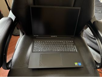 Gaming Laptop - 32 GB DDR5 - 4060 GPU - 1 TB SSD