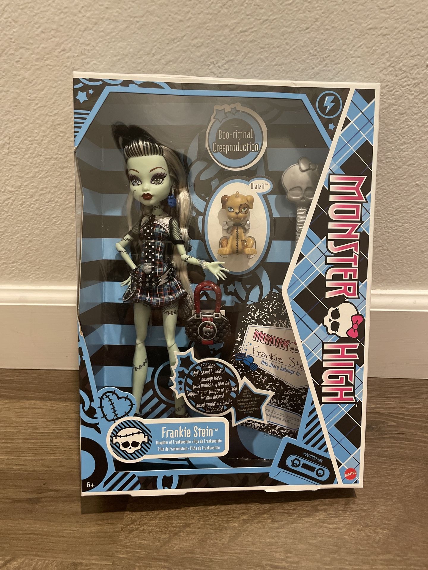 Mattel Monster High FRANKIE STEIN doll Boo riginal Creeproduction 2022
