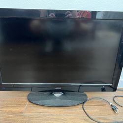 Vizio LCD TV 32 Inch