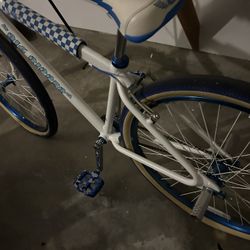 Bike & Bike Stand “Big Ripper”