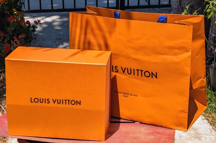 Louis Vuitton Large Magnetic Folding (empty) Gift Box ~ 15.5" x 13" x 7" with Ribbon, Gift Card, and Bag
