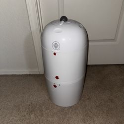Prince Lionheart Diaper Pail