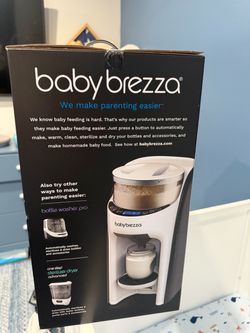 Baby Brezza Formula Pro Baby Bottle Maker- Never Opened