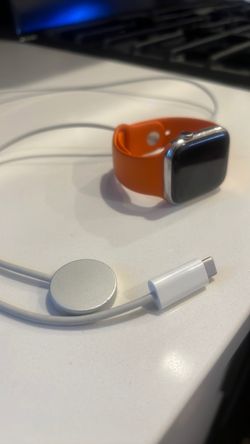 Apple X Hermes Series 7