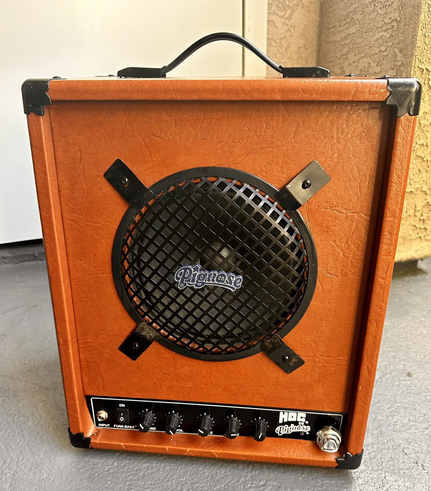Pignose HOG 30 Bass Amp