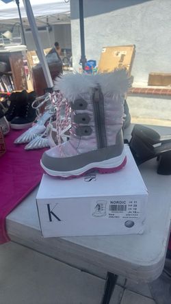 Nordic Snow Boots