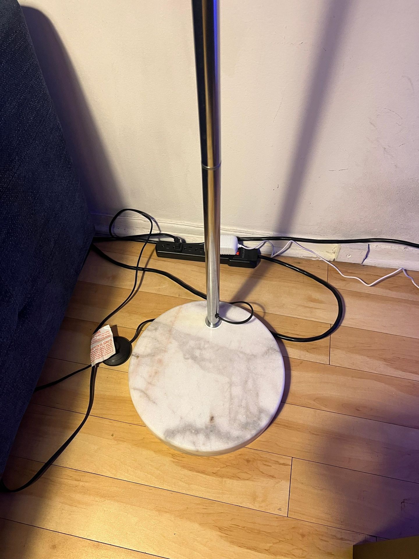 Lámpara Con Vase De Mármol