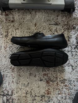 Kenneth Cole men’s black slide on shoes