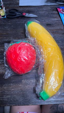 Jumbo Fruit Squishy