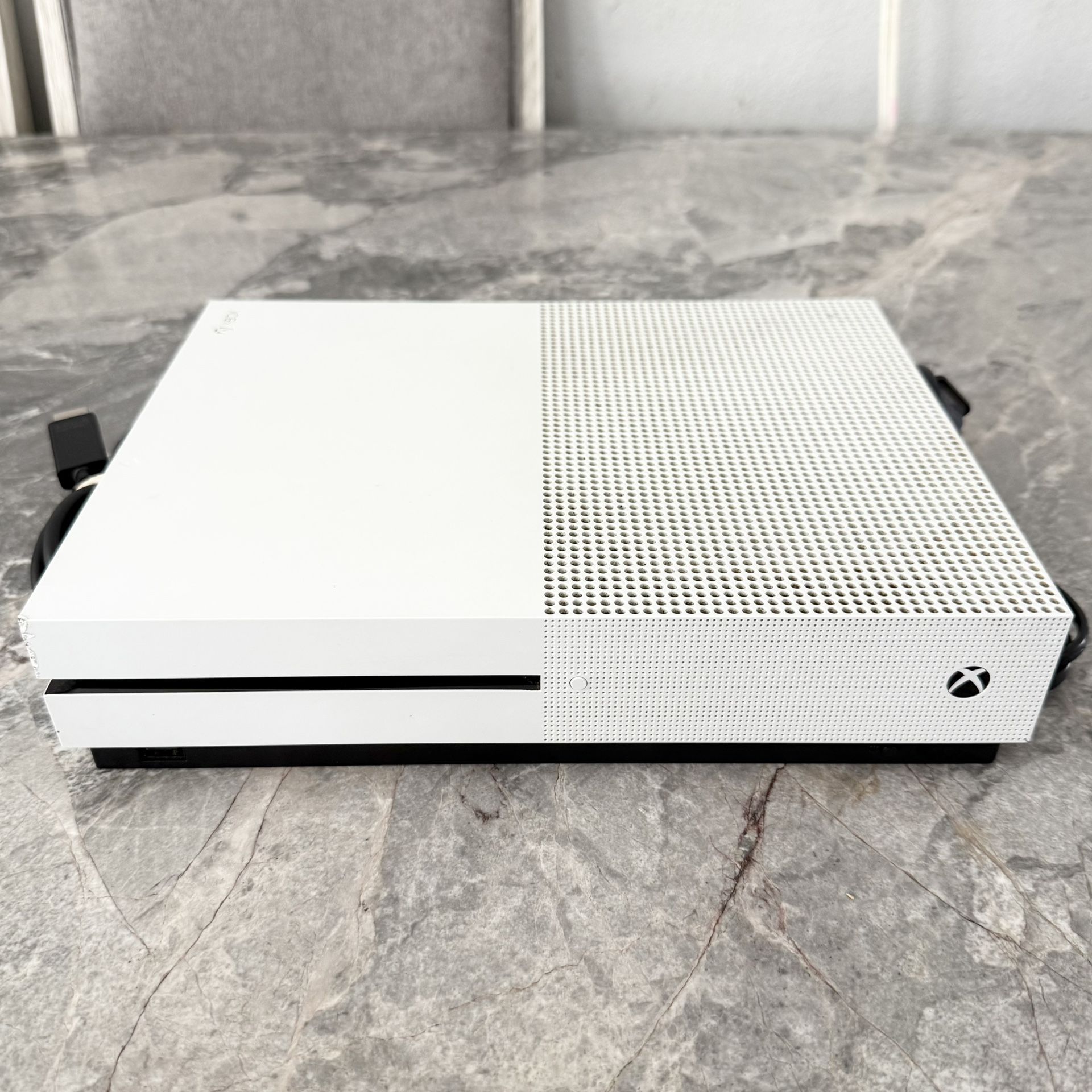 Xbox One S 1TB Console with Power Cable and HDMI Cable
