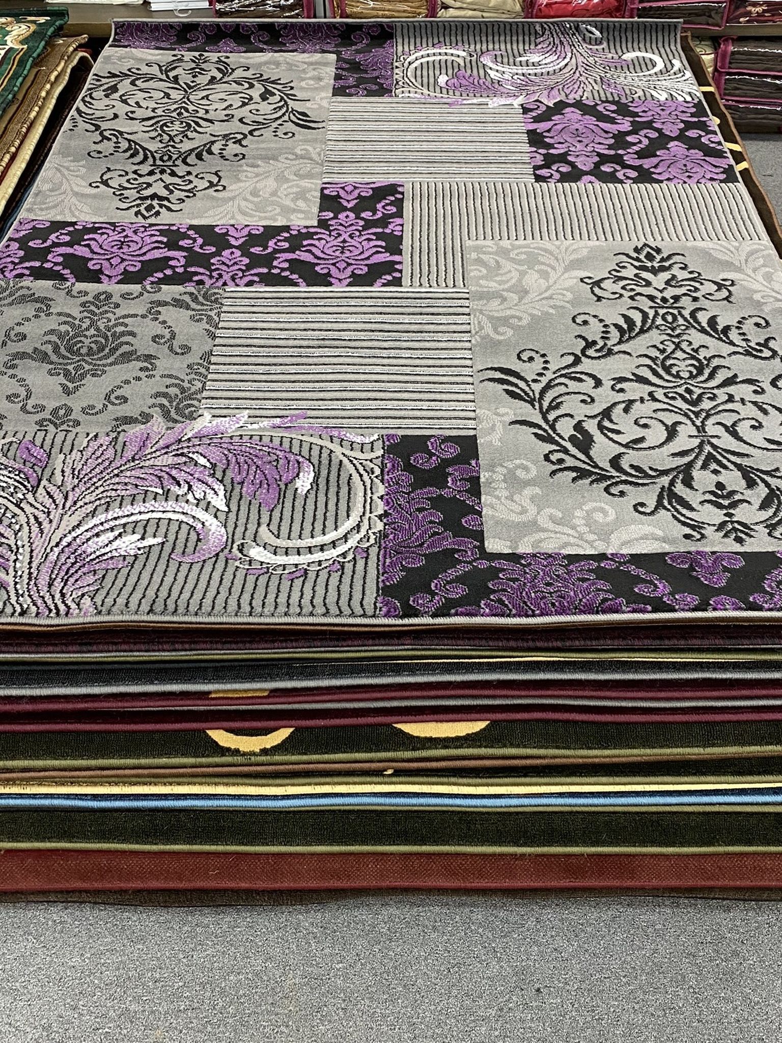 Purple and gray color area rug brand new 5 x 7 Feet