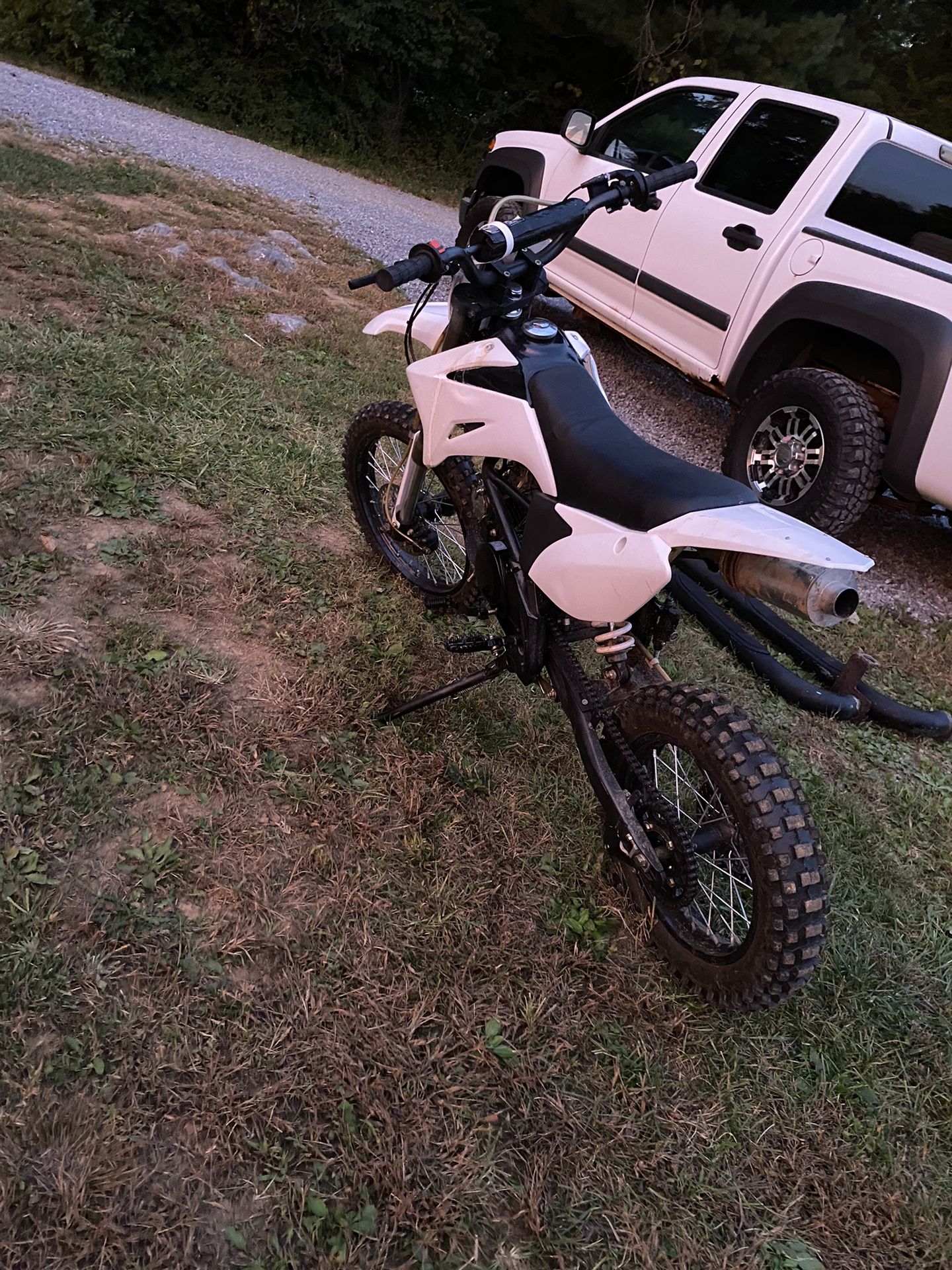 125cc Apollo Dirtbike 