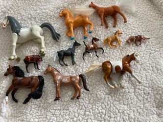 11 Horse Figurines
