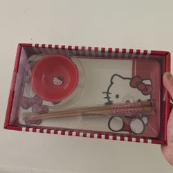Hello Kitty Sushi Plate Set