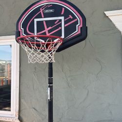 Lifetime Kids Basketball Hoop