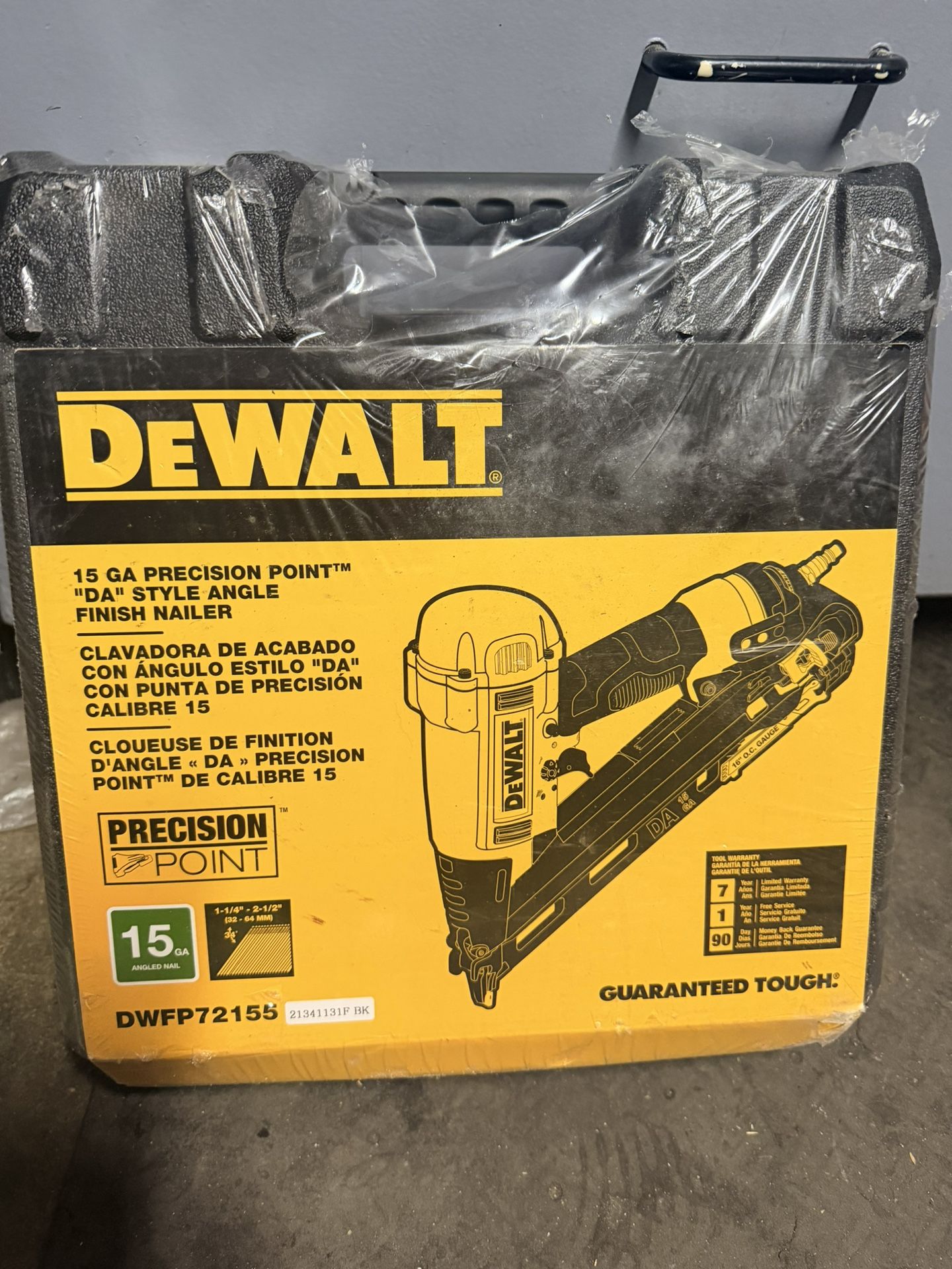Dewalt 15 Gauge DA Nailer