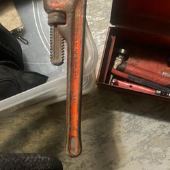 14” Pipe Wrench