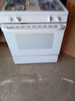 Gas stove