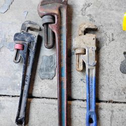 3 Pipe Wrenches 
