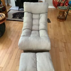 Isaias swivel Chaise Lounge