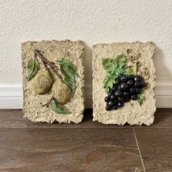 3 D Fruit Wall Art Decor with Pears and Grapes