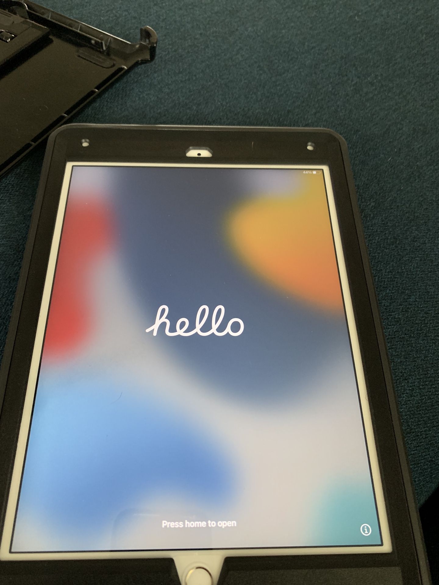 iPad Air2. 16GB. Asking $80