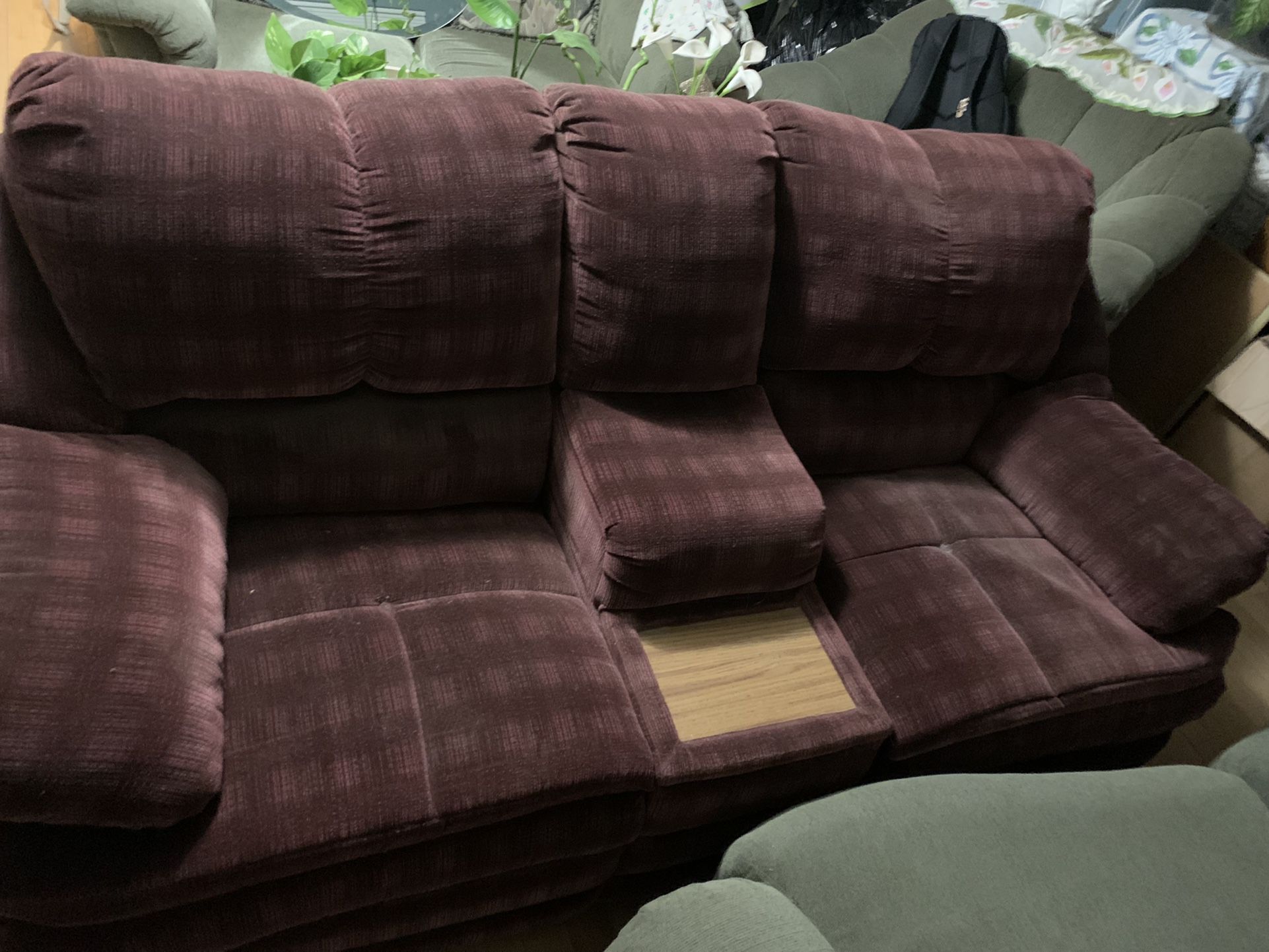 2 Seat Couch/recliner 
