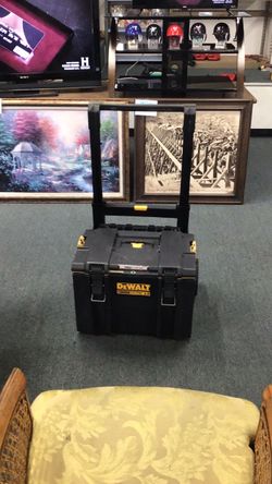 Dewalt ToughSystem 2.0 Rolling Tool Box