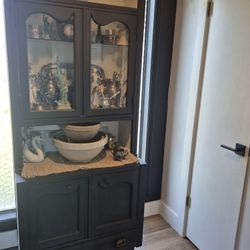 Vintage Solid Wood Hutch