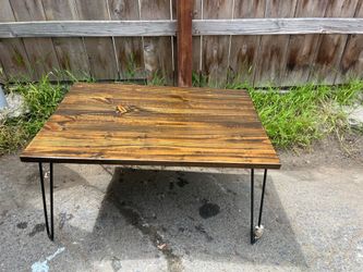 Living  room table
