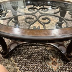Oval Coffee Table And Circle End Table