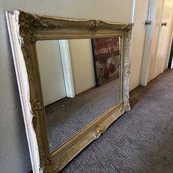 Vintage ornate mirror 47x35