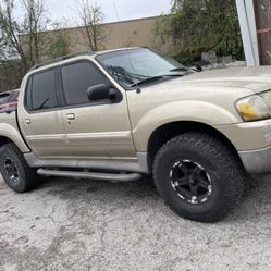 2001 Ford Explorer Sport Trac
