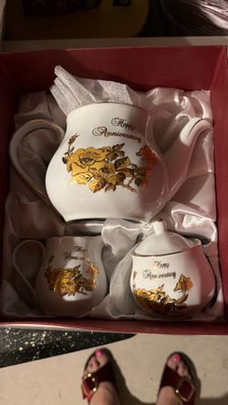 Elegant Gold and White Tea Set