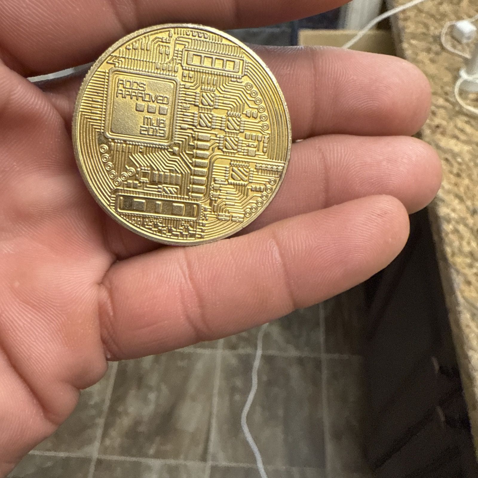 Physical Bitcoin Commemorative Coin Gold Plated