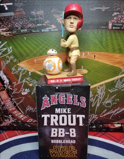 Mike Trout Star Wars BB-8 Bobblehead